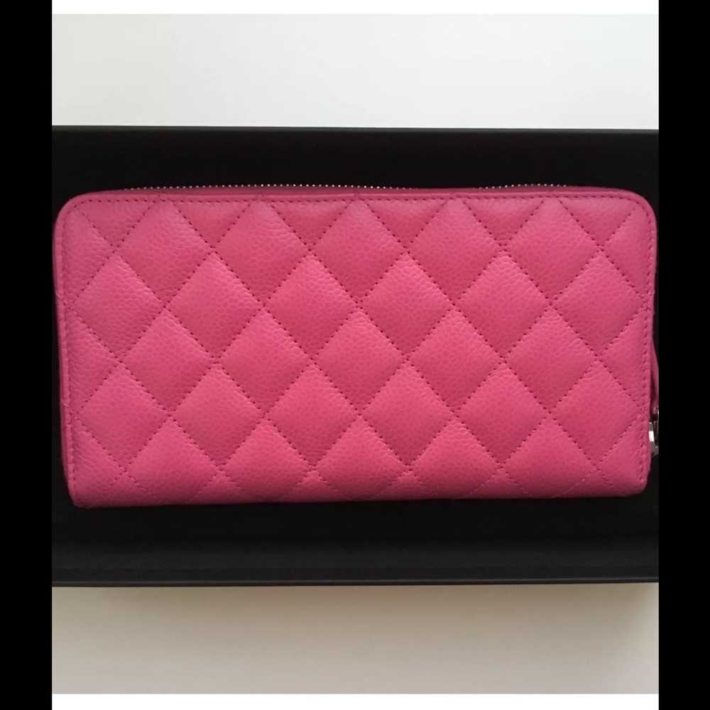 💕Chanel Wallet💕 - Picture 5 of 8